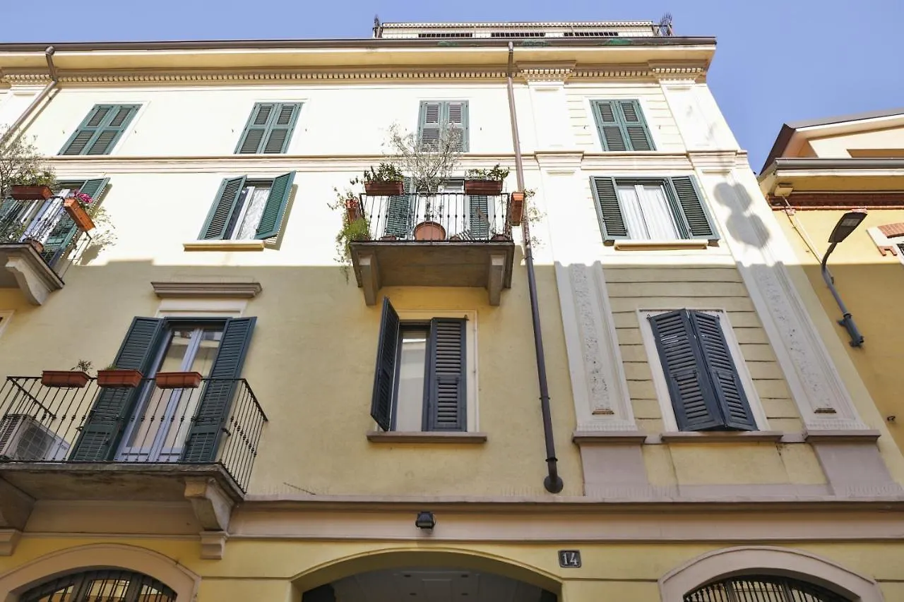 Voghera Fashion District Milan Apartment