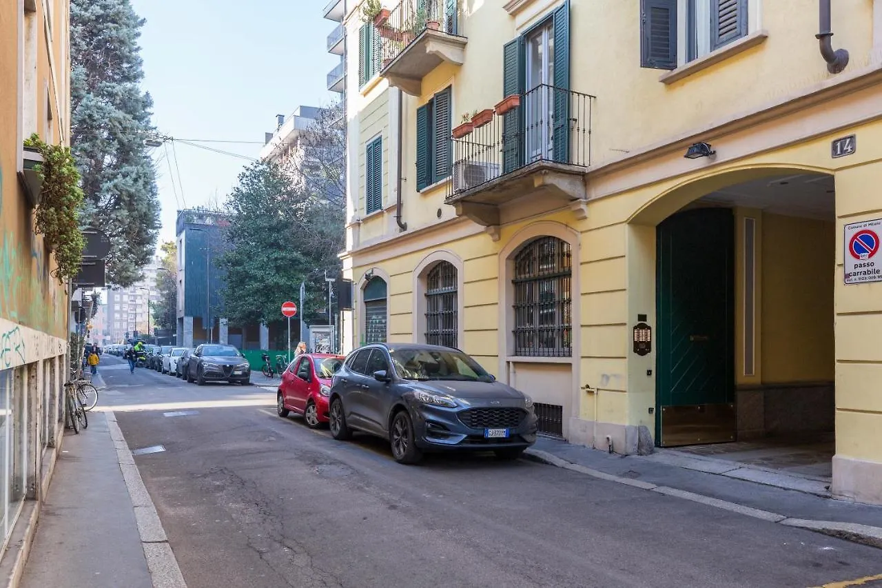 Apartment Voghera Fashion District Milan