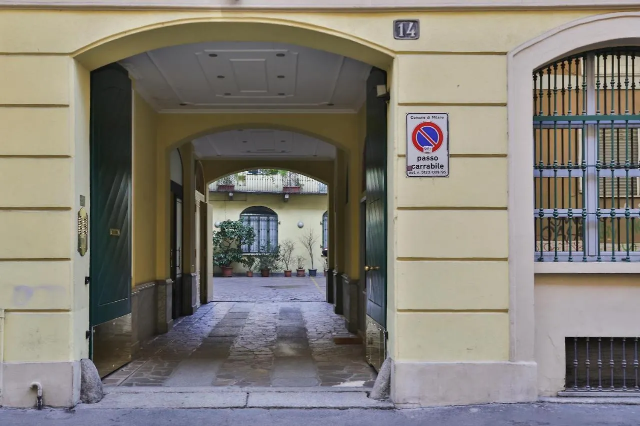 Apartment Voghera Fashion District Milan Italy