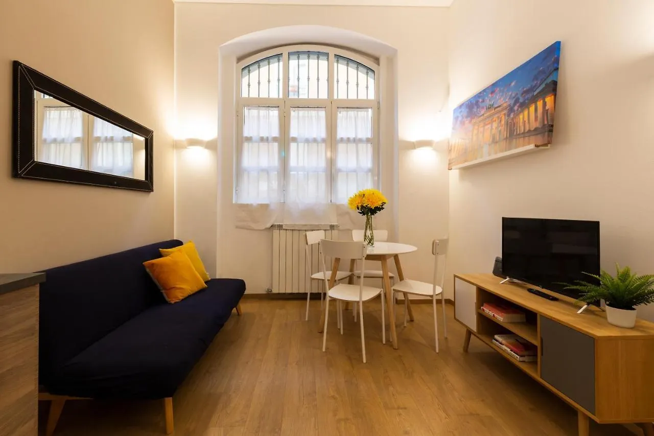 Apartment Voghera Fashion District Milan