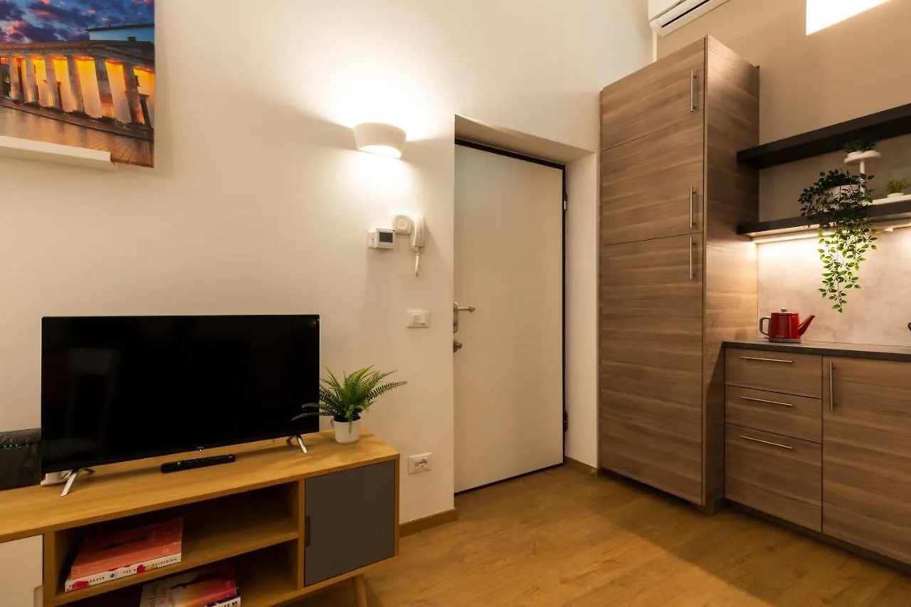 Apartment Voghera Fashion District Milan
